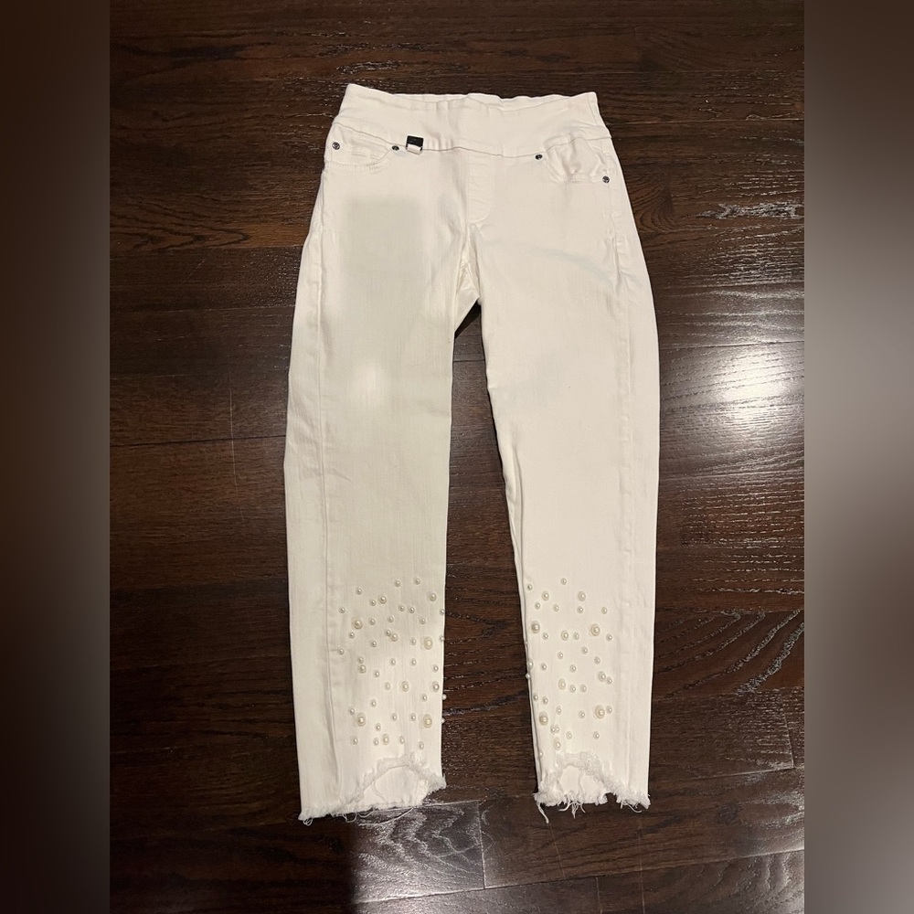 Lisette White Jeans with pearl Embellishments